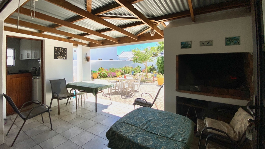 3 Bedroom Property for Sale in Dwarskersbos Western Cape